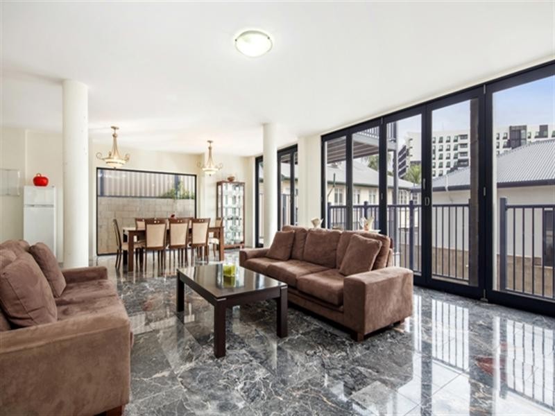 233 Vulture Street, South Brisbane QLD 4101