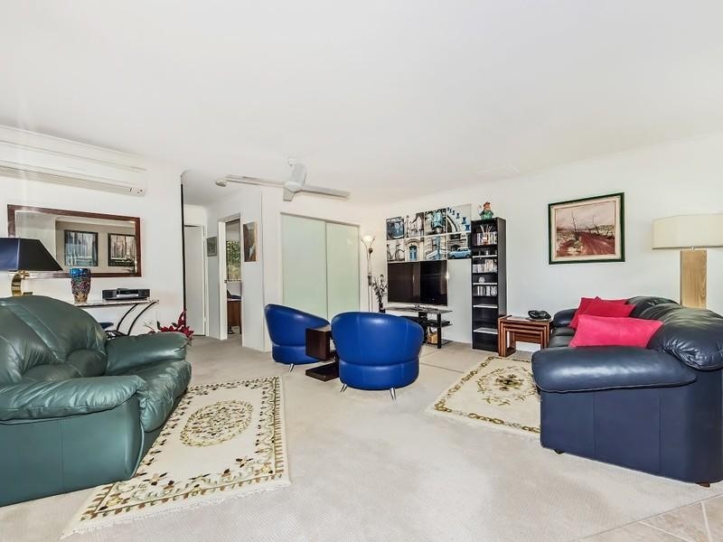 6/5 Shirley Street, Indooroopilly QLD 4068