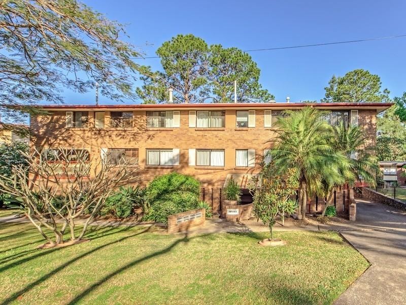 6/5 Shirley Street, Indooroopilly QLD 4068