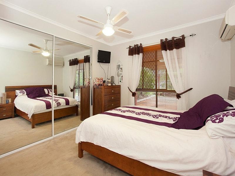 34 Glen Ross Road, Sinnamon Park QLD 4073