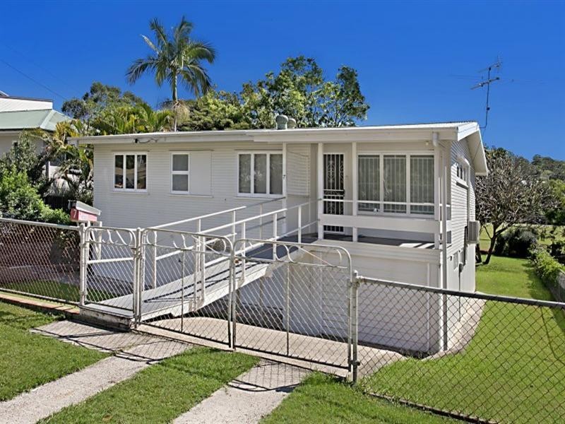 7 Boundary Road, Indooroopilly QLD 4068