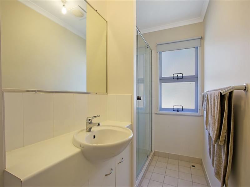 7 Boundary Road, Indooroopilly QLD 4068