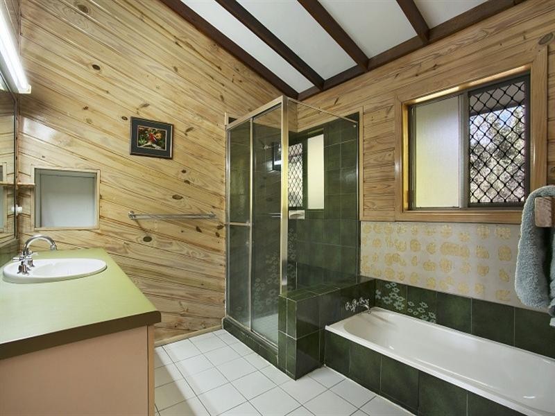 4 Hilliup Street, Westlake QLD 4074