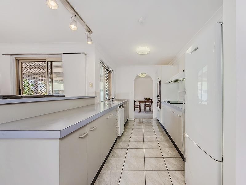 65 Riverhills Road, Middle Park QLD 4074