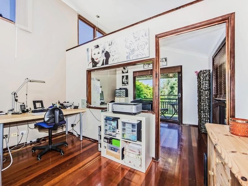 52 Creekside Street, Kenmore Hills QLD 4069