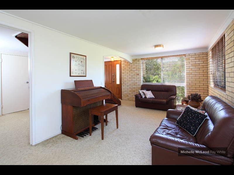 26 Merrilyn Street, Chapel Hill QLD 4069