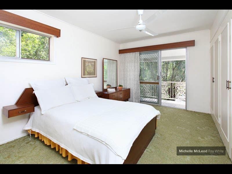 26 Merrilyn Street, Chapel Hill QLD 4069