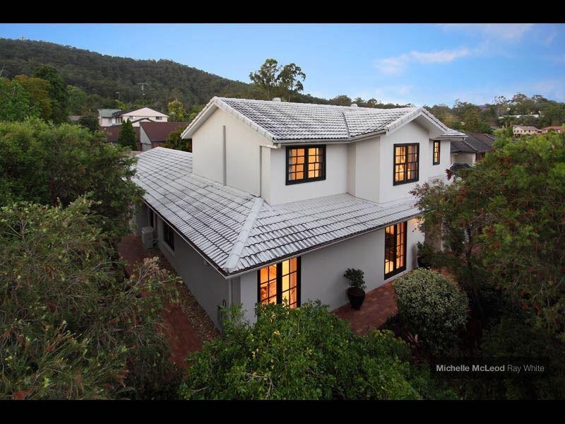 47 Marmindie Street, Chapel Hill QLD 4069