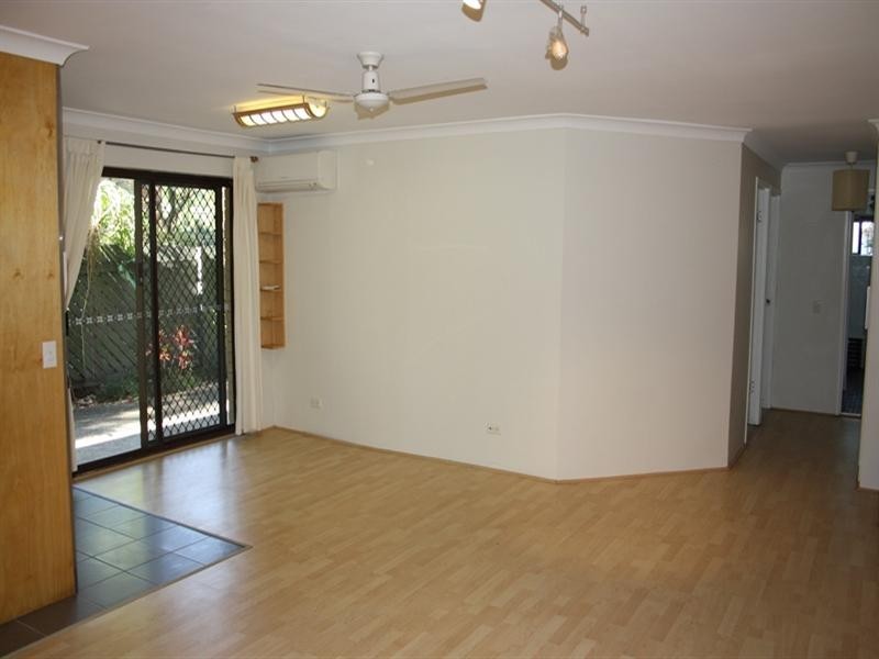 2/20 Lucinda Street, Taringa QLD 4068