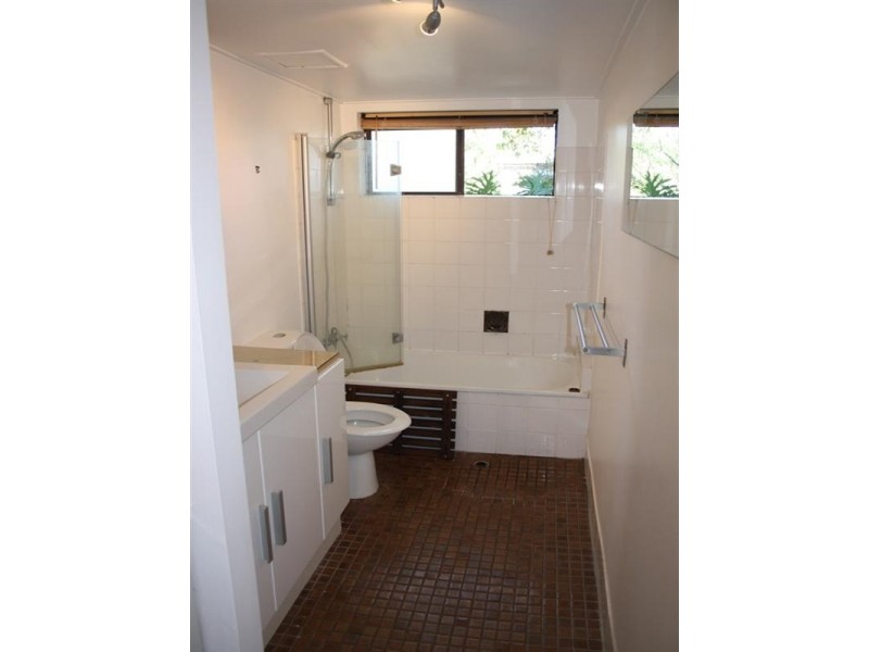 2/20 Lucinda Street, Taringa QLD 4068