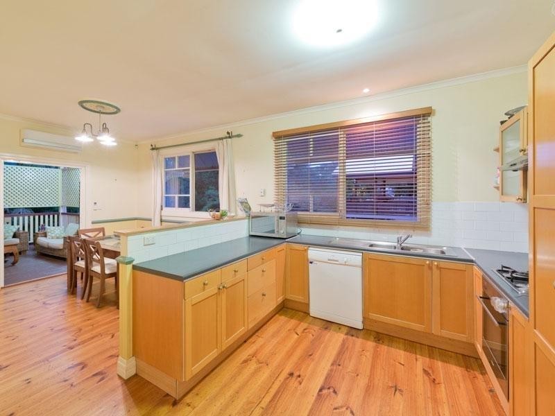 29 Knowles Street, Auchenflower QLD 4066