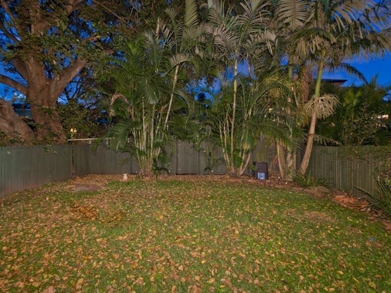 29 Knowles Street, Auchenflower QLD 4066