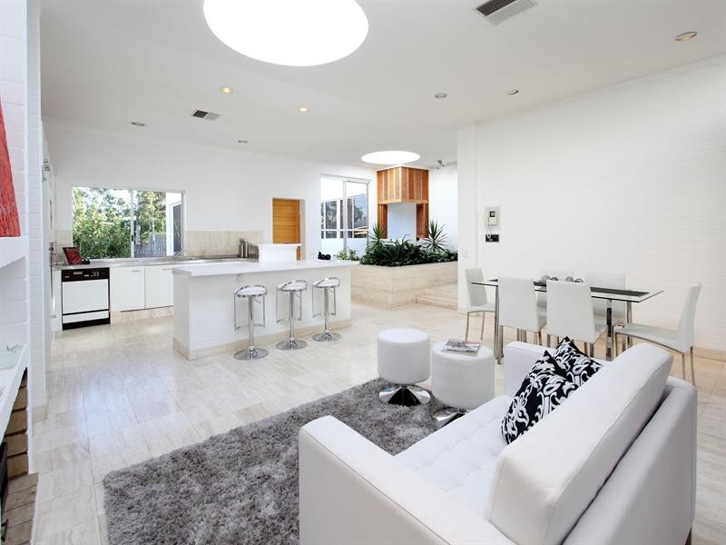 58 Marmindie Street, Chapel Hill QLD 4069