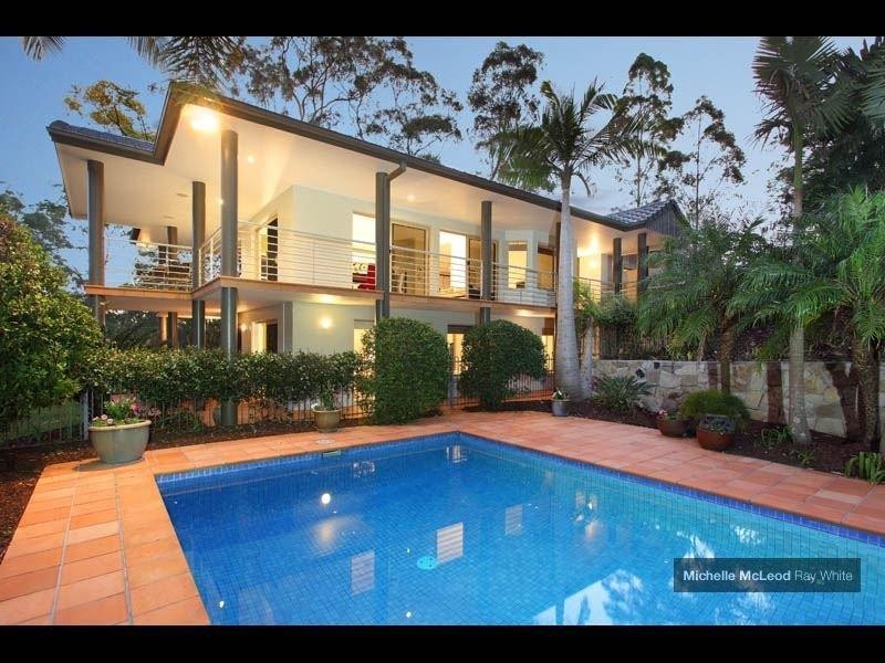 30 Tinarra Crescent, Kenmore Hills QLD 4069