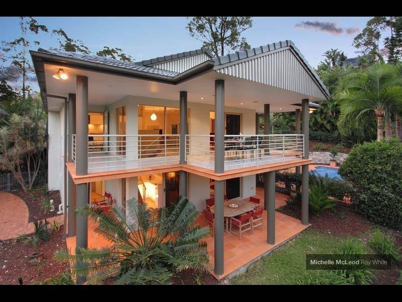 30 Tinarra Crescent, Kenmore Hills QLD 4069