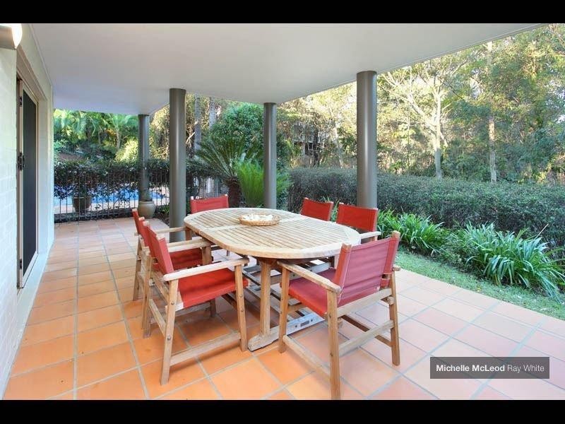30 Tinarra Crescent, Kenmore Hills QLD 4069