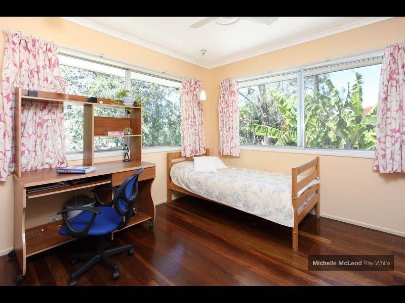 6 Furlong Street, Indooroopilly QLD 4068