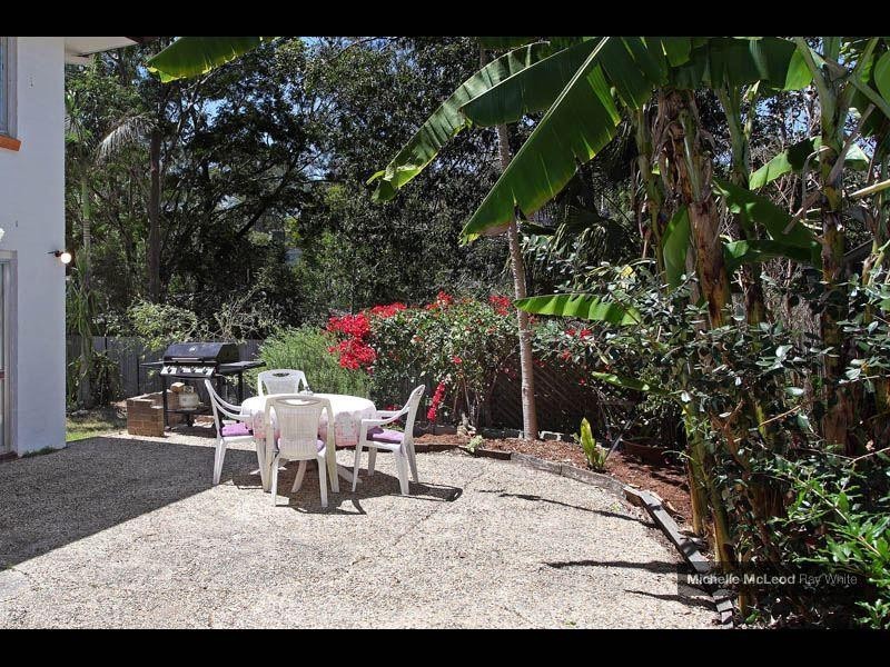 6 Furlong Street, Indooroopilly QLD 4068