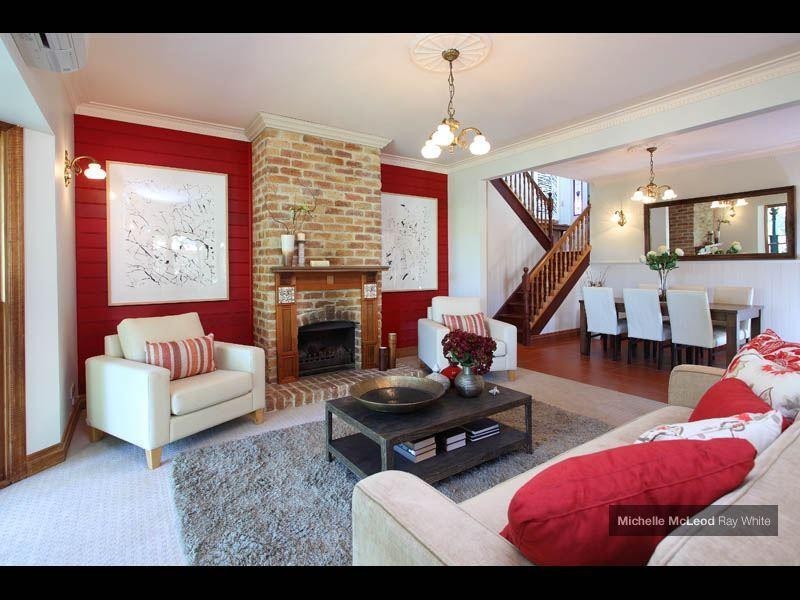 24 Hannah Street, Mount Ommaney QLD 4074