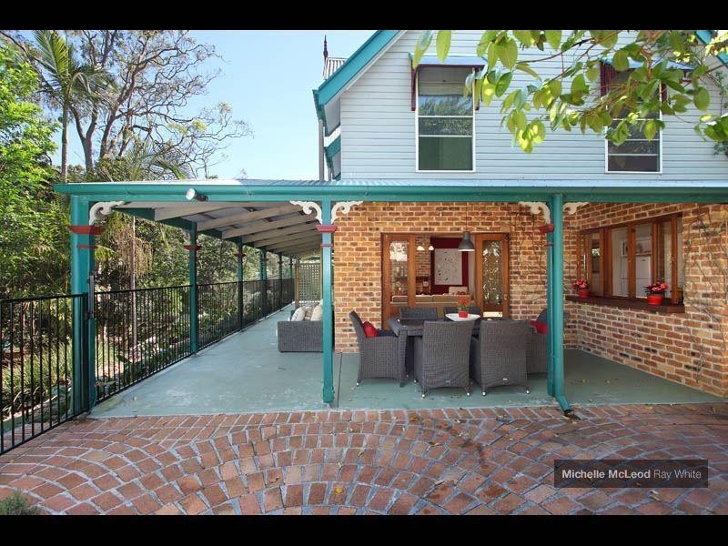 24 Hannah Street, Mount Ommaney QLD 4074