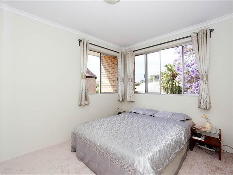 12/34 ASCOG Terrace, Toowong QLD 4066