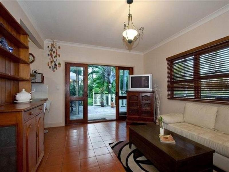 4 Springfield Court, Wights Mountain QLD 4520