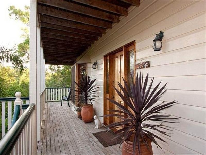 4 Springfield Court, Wights Mountain QLD 4520