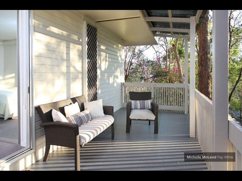 89 Moordale Street, Chapel Hill QLD 4069