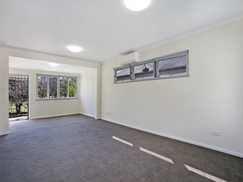 7 Boundary Road, Indooroopilly QLD 4068