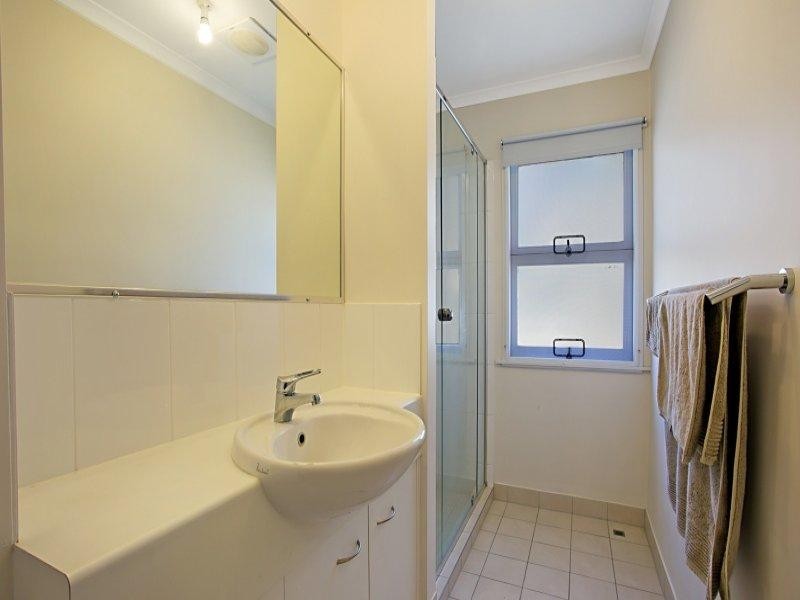 7 Boundary Road, Indooroopilly QLD 4068