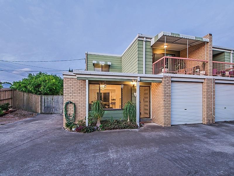 1/52 Bunya Street, Greenslopes QLD 4120