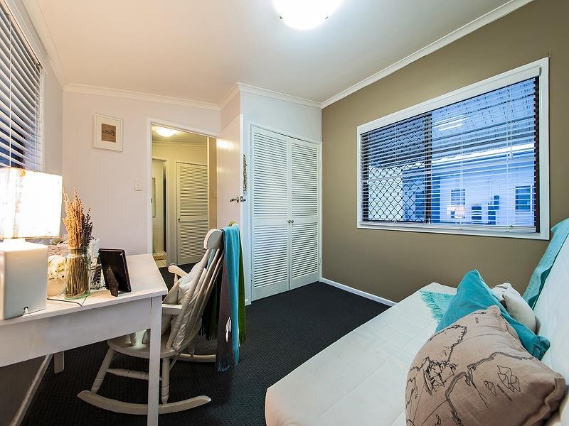 1/52 Bunya Street, Greenslopes QLD 4120