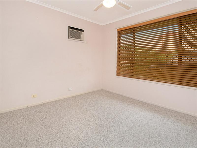 12 Leawarra Crescent, Ferny Hills QLD 4055