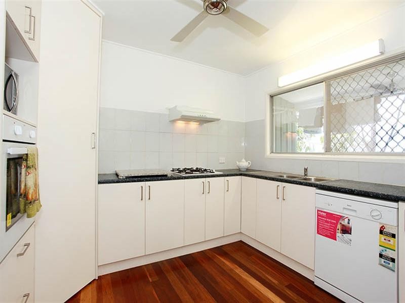 150 Jerrang Street, Indooroopilly QLD 4068