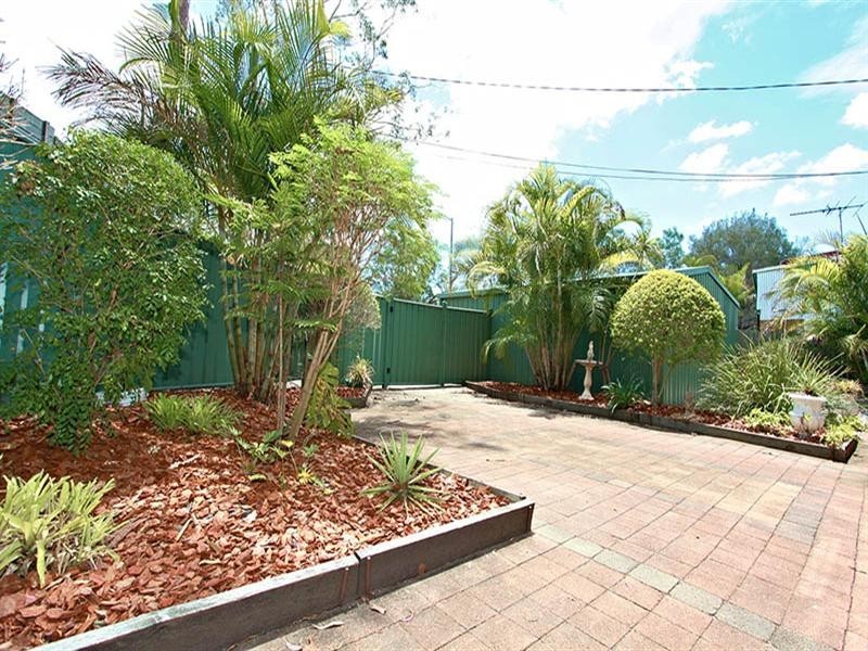 150 Jerrang Street, Indooroopilly QLD 4068