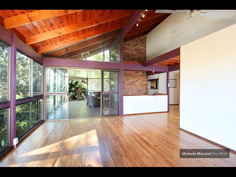 95 Bielby Road, Chapel Hill QLD 4069