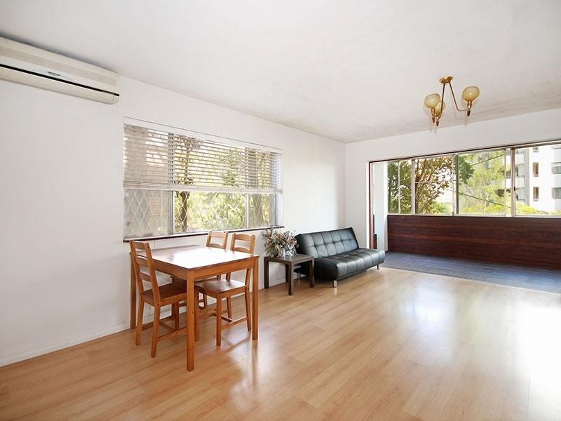 2/63 Dunmore Terrace, Auchenflower QLD 4066