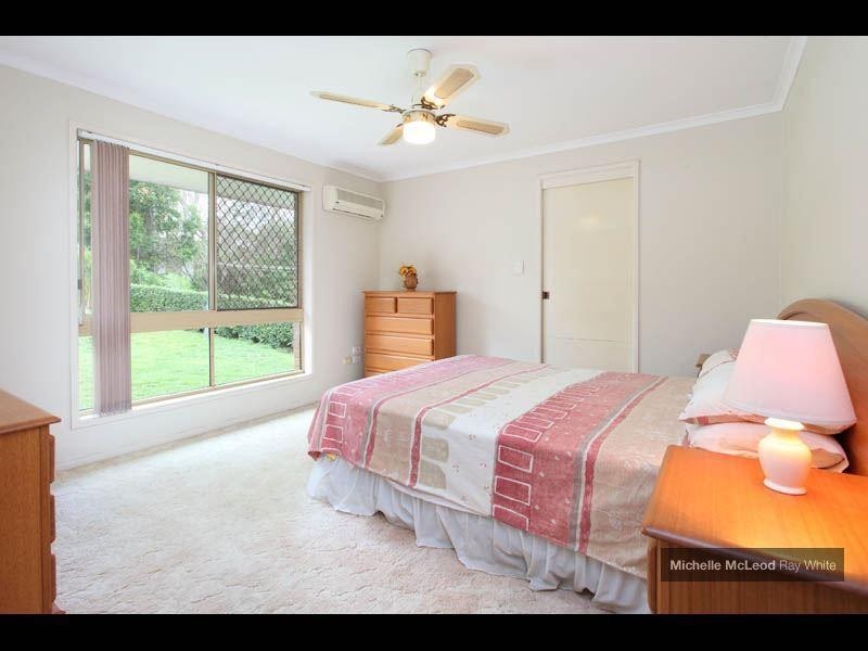 44 Nankoor Street, Chapel Hill QLD 4069