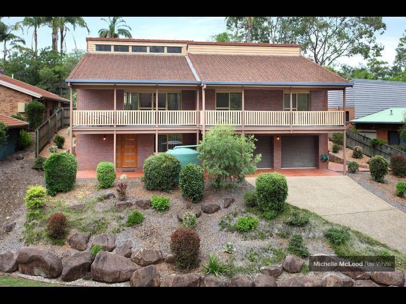 44 Nankoor Street, Chapel Hill QLD 4069