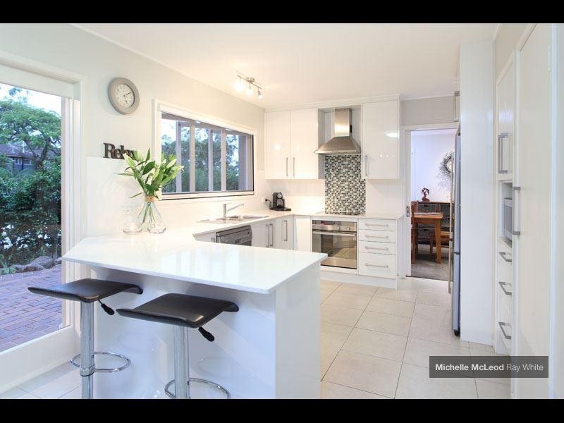275 Chapel Hill Road, Chapel Hill QLD 4069