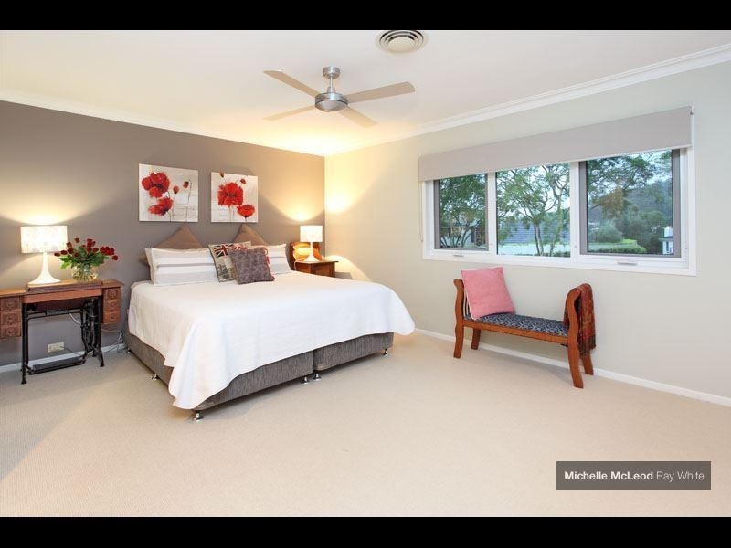 275 Chapel Hill Road, Chapel Hill QLD 4069