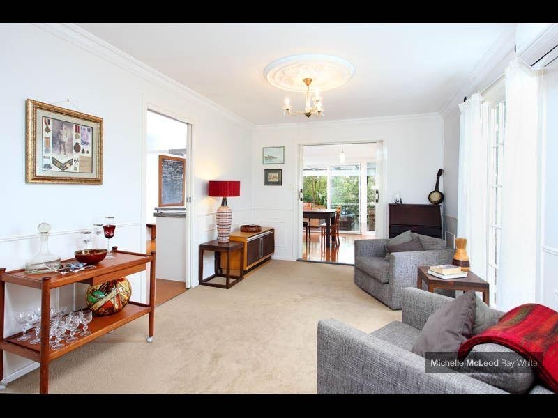 23 Wongabel Street, Kenmore QLD 4069