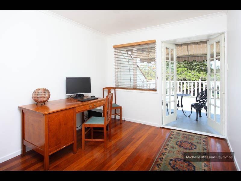 23 Wongabel Street, Kenmore QLD 4069