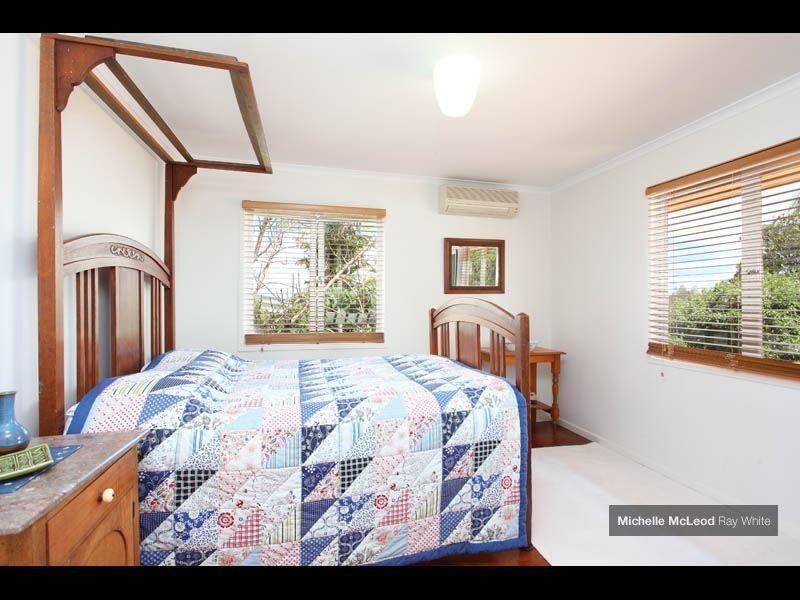 23 Wongabel Street, Kenmore QLD 4069
