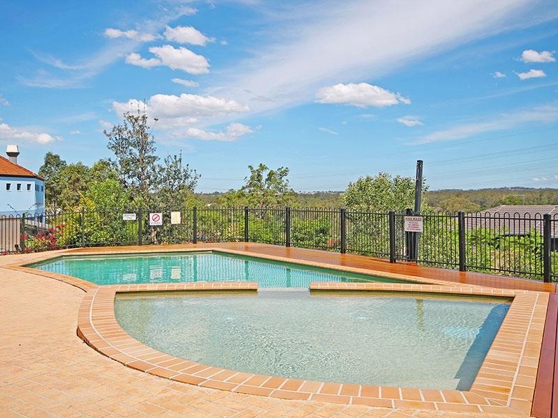 7/250 Sumners Road, Riverhills QLD 4074