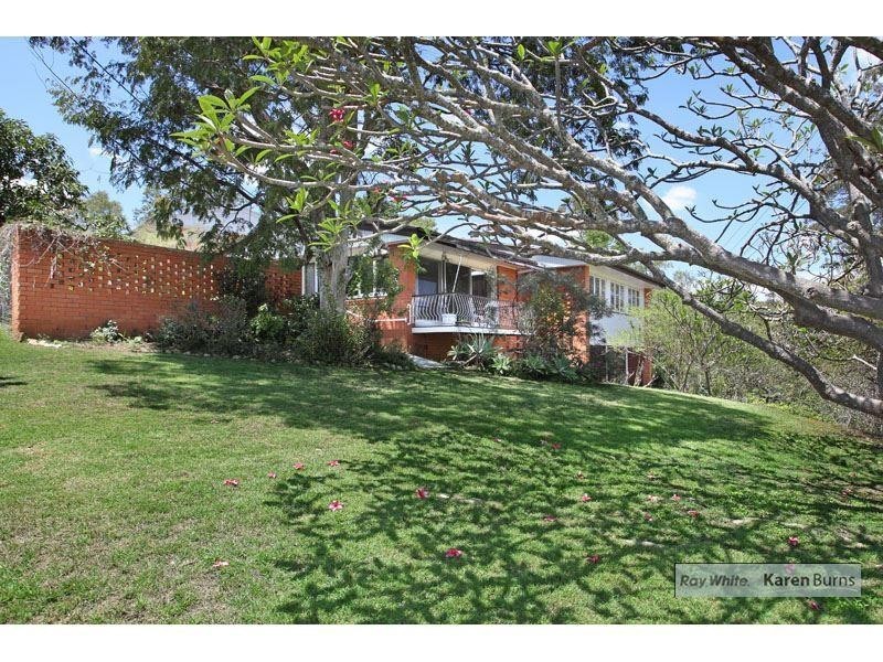 1 Alkina Street, Kenmore QLD 4069