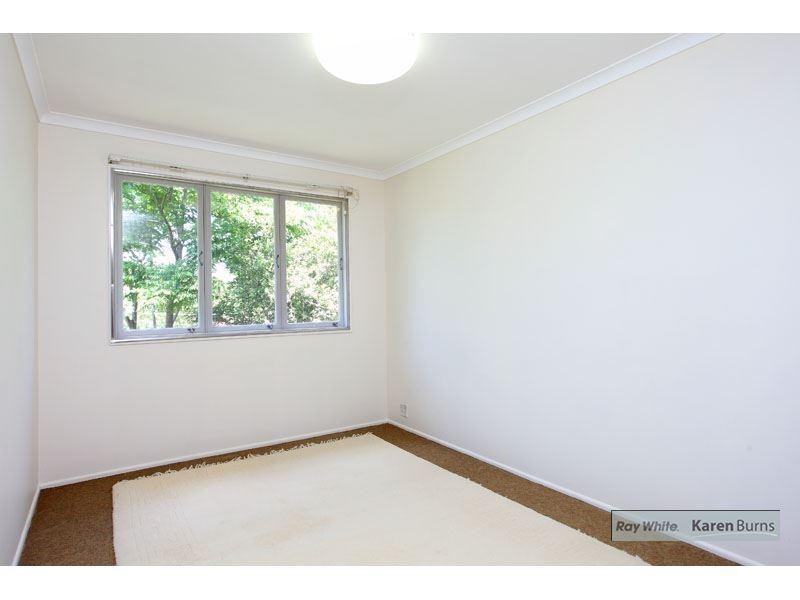 1 Alkina Street, Kenmore QLD 4069