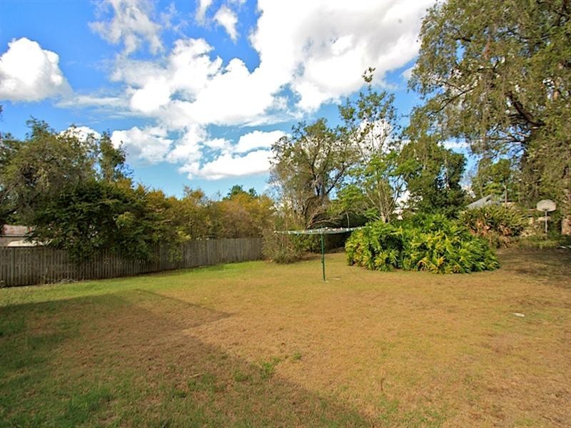 14 North Street, North Ipswich QLD 4305