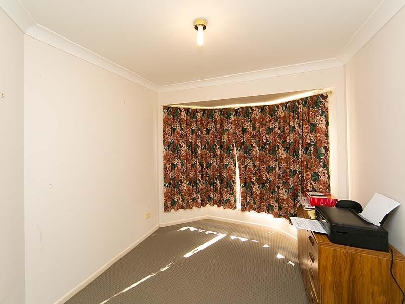 53 Parasol Street, Bellbowrie QLD 4070