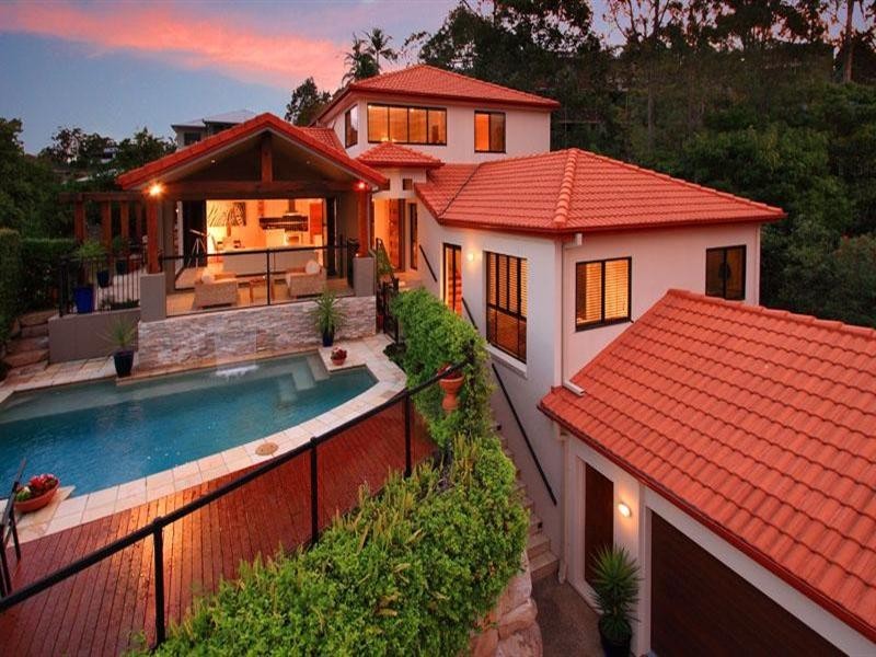 22 Grevillea Close, Chapel Hill QLD 4069